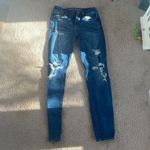 American eagle ripped skinny jeans